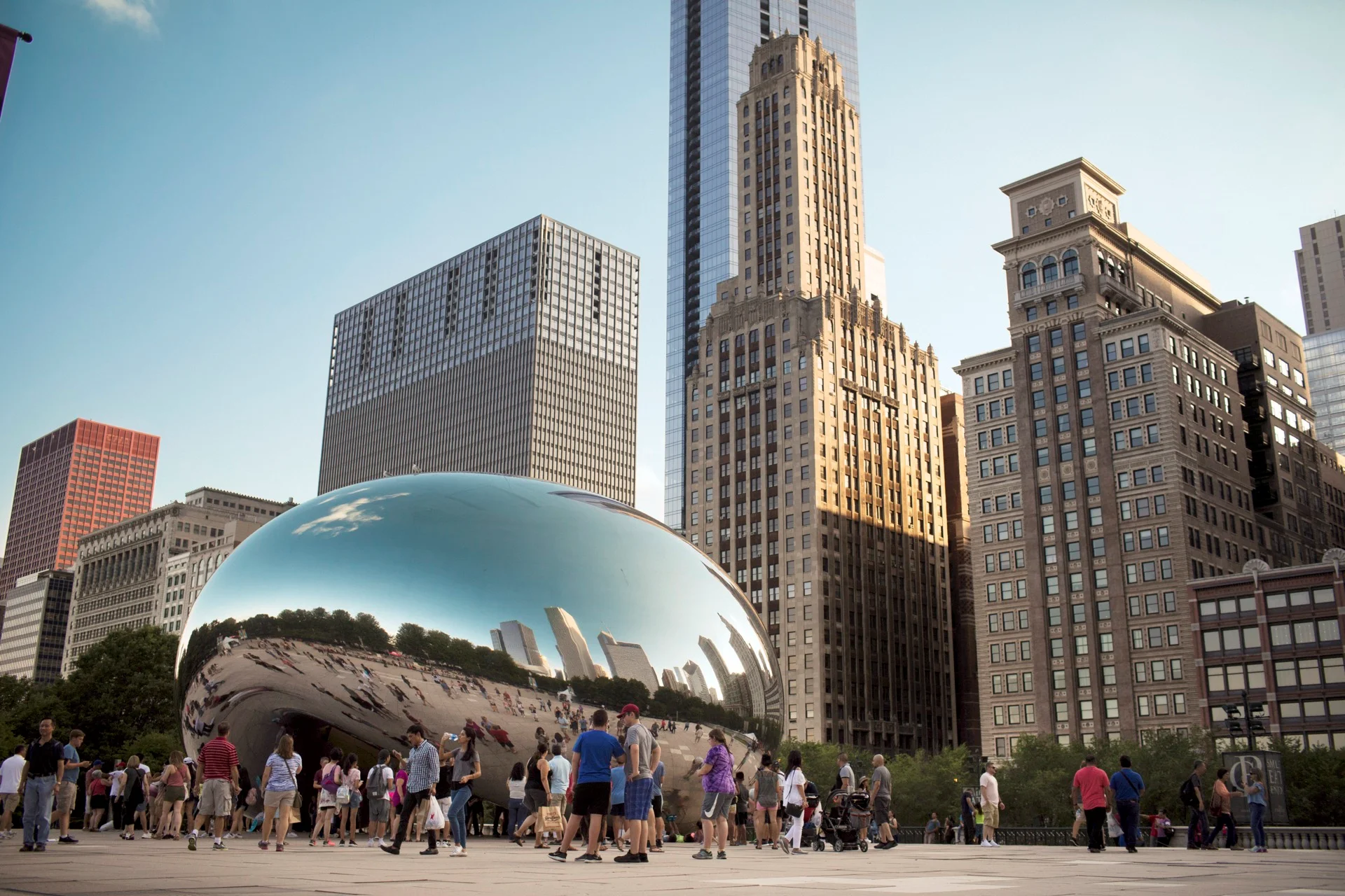 Cloud Gate sculpture in Chicago, Illinois